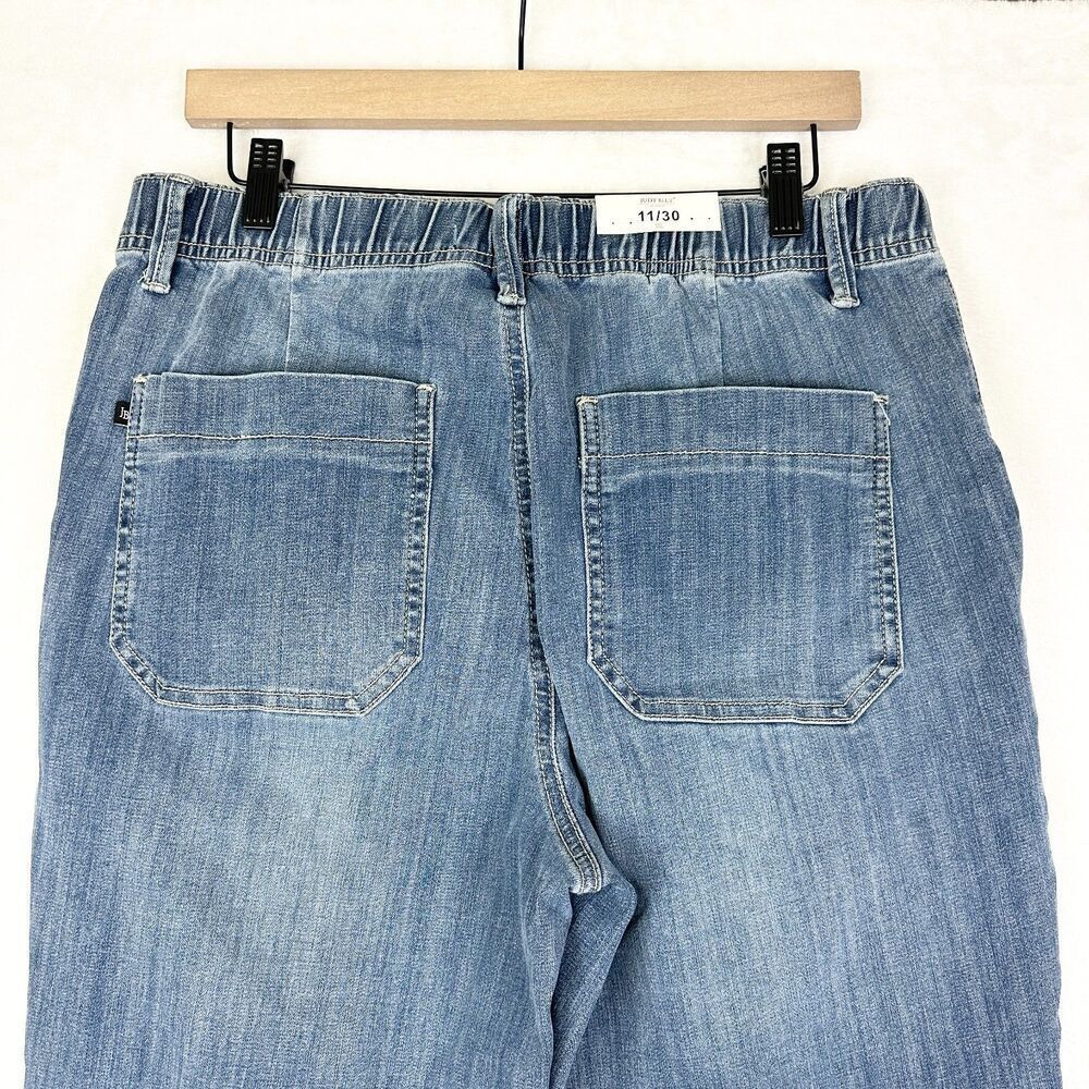 Judy Blue High Waist Jogger Jean Size 11/30 NWT Elastic Waist Zip Fly Drawstring - Picture 5 of 7
